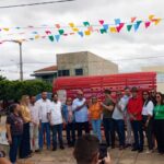 Prefeito Luciano Torres e autoridades inauguram Banco Vermelho na Praça Aristarque José de Veras
