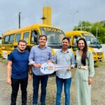 Marconi Santana destaca entrega de novos ônibus escolares para Flores e Santa Filomena