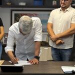 Diógenes Patriota recebe o Senador Humberto Costa em Tuparetama