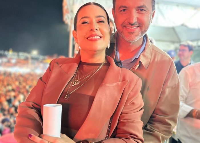 Prefeito Fredson Brito prestigia EXPOAGRO 2025 ao lado da primeira-dama Dra. Lúcia Lima em Afogados da Ingazeira
