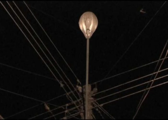 Número de reclamações na iluminação pública faz prefeito de Tabira convocar reunião