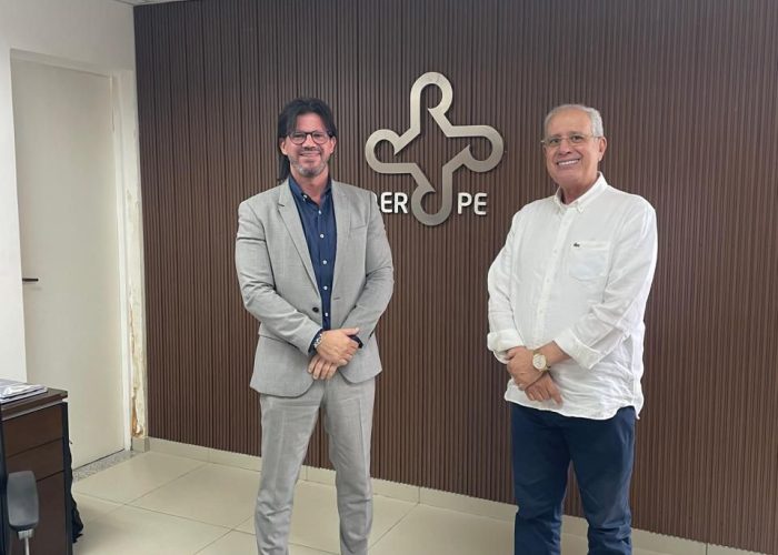 Sávio Torres leva demandas do Pajeú ao DER e agradece por obras já realizadas