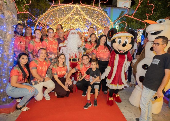 Acendimento das Luzes Natalinas encanta Solidão e marca início do período festivo