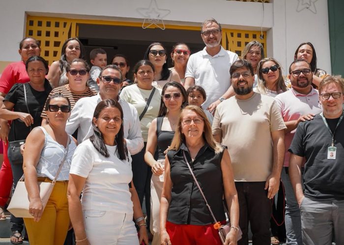 Fredson recebe comitiva da Associação de Mulheres de Santa Helena-PB