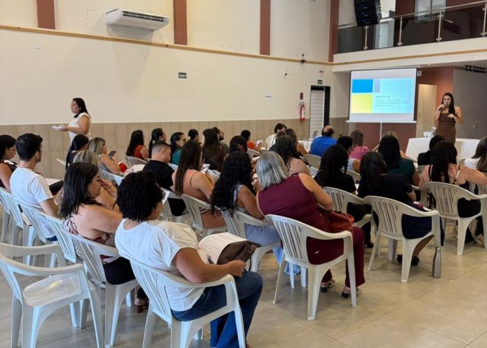 Capacitação do Cimpajeú reúne educadores em Afogados da Ingazeira