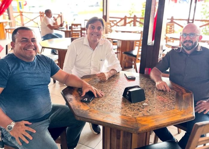 Marconi Santana amplia alianças e expande base política na região do Pajeú