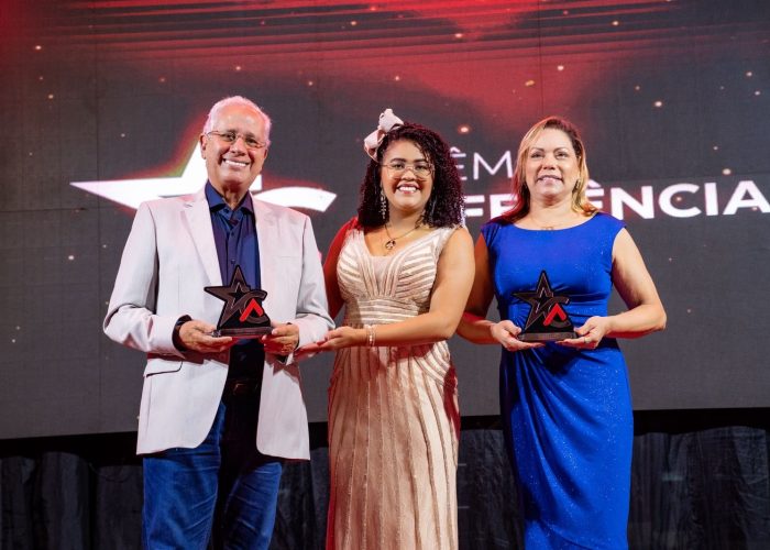 Sávio Torres é homenageado com o Prêmio Referência 2025